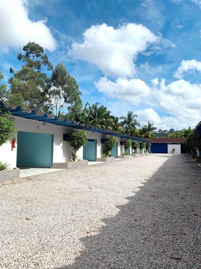 Lemonte Motel 布吕斯克 外观 照片