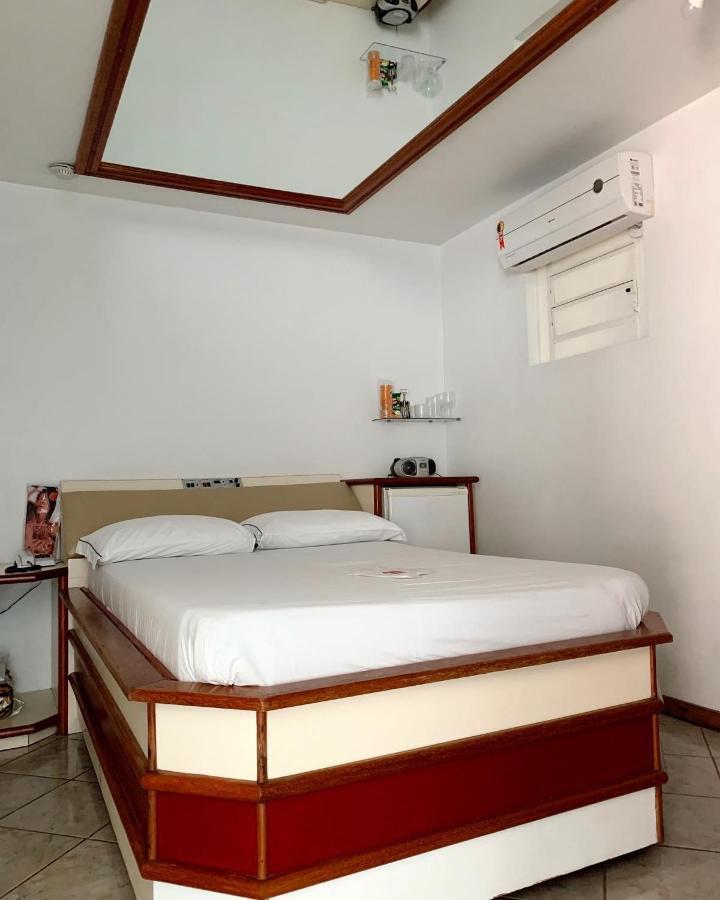 Lemonte Motel 布吕斯克 外观 照片