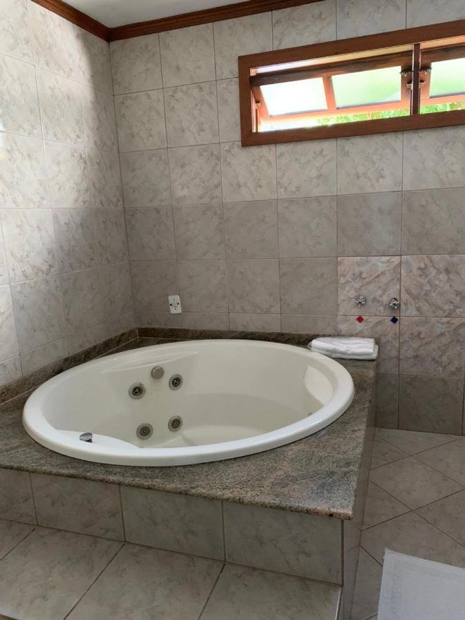 Lemonte Motel 布吕斯克 外观 照片